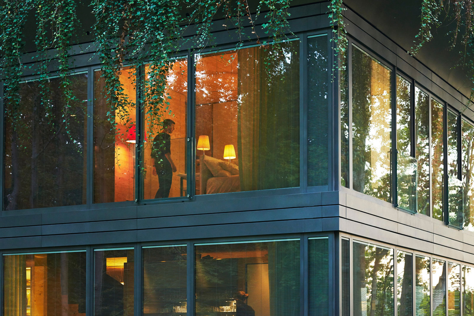 A Stunning Contemporary Home with High Eco-Technology Systems in Montfort-l’Amaury, France by Philippe Starck (10)