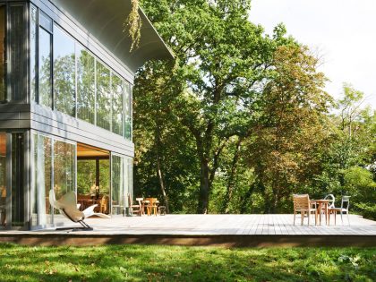 A Stunning Contemporary Home with High Eco-Technology Systems in Montfort-l’Amaury, France by Philippe Starck (3)