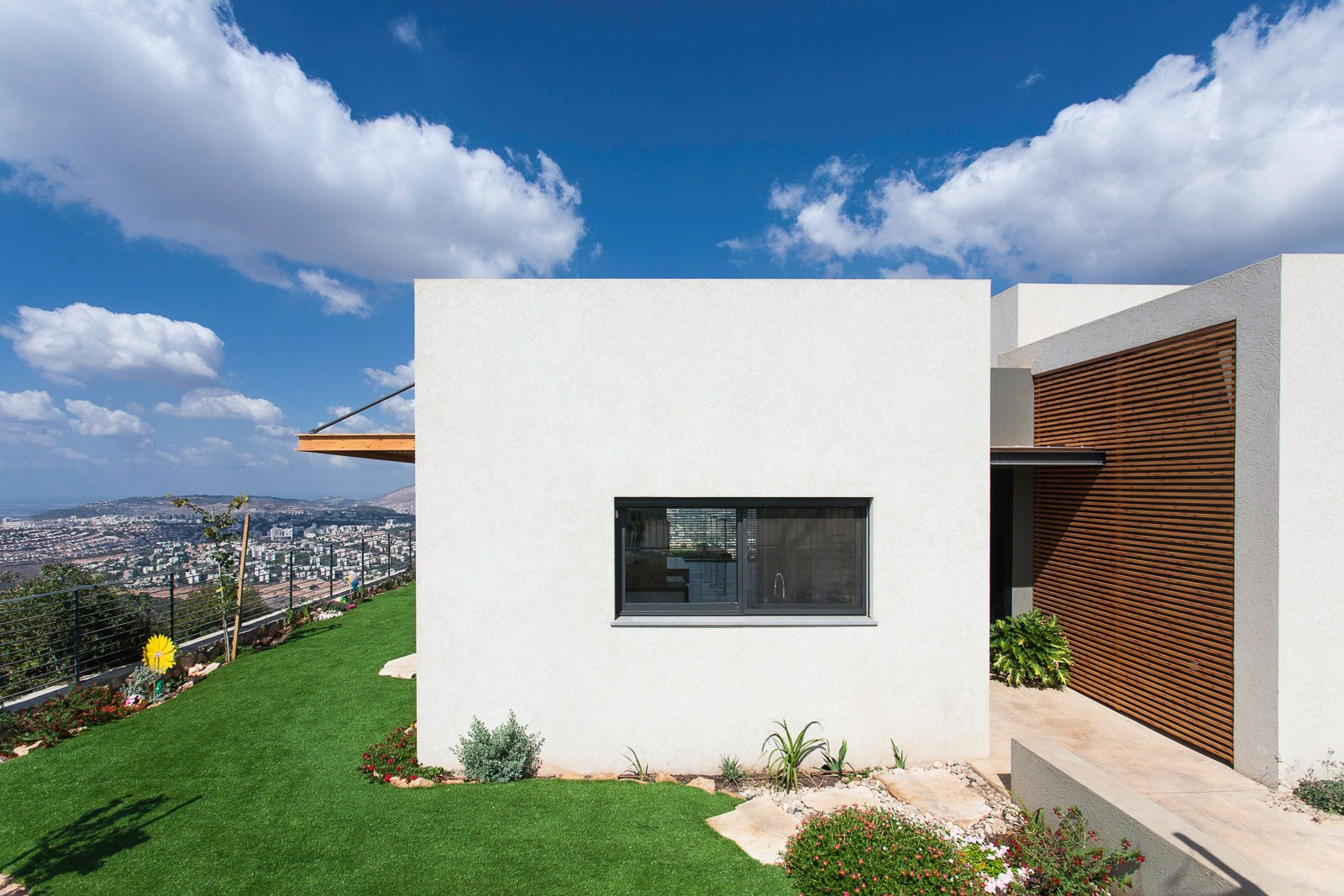 A Stunning Modern Home Perched on Top of a Rocky Hill Overlooking the Mountains in Mikhmanim, Israel by SaaB Architects (10)