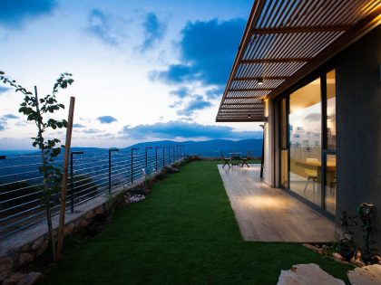 A Stunning Modern Home Perched on Top of a Rocky Hill Overlooking the Mountains in Mikhmanim, Israel by SaaB Architects (29)