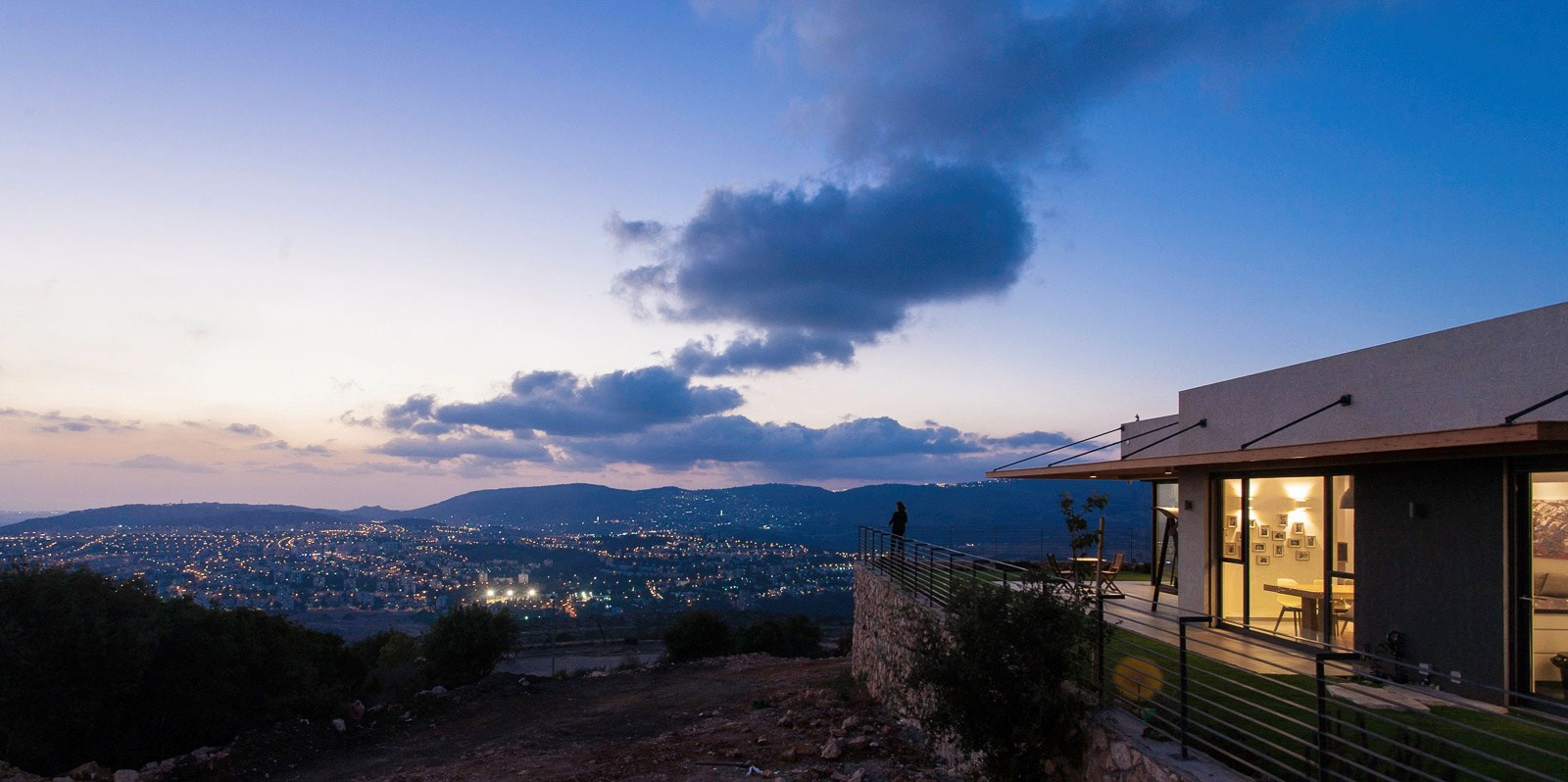 A Stunning Modern Home Perched on Top of a Rocky Hill Overlooking the Mountains in Mikhmanim, Israel by SaaB Architects (31)