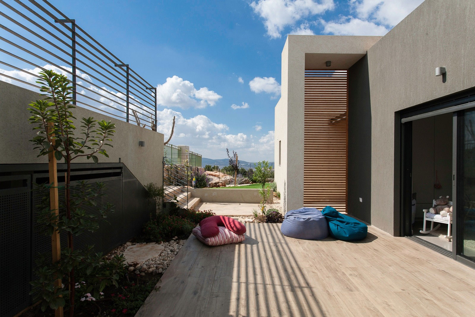 A Stunning Modern Home Perched on Top of a Rocky Hill Overlooking the Mountains in Mikhmanim, Israel by SaaB Architects (8)