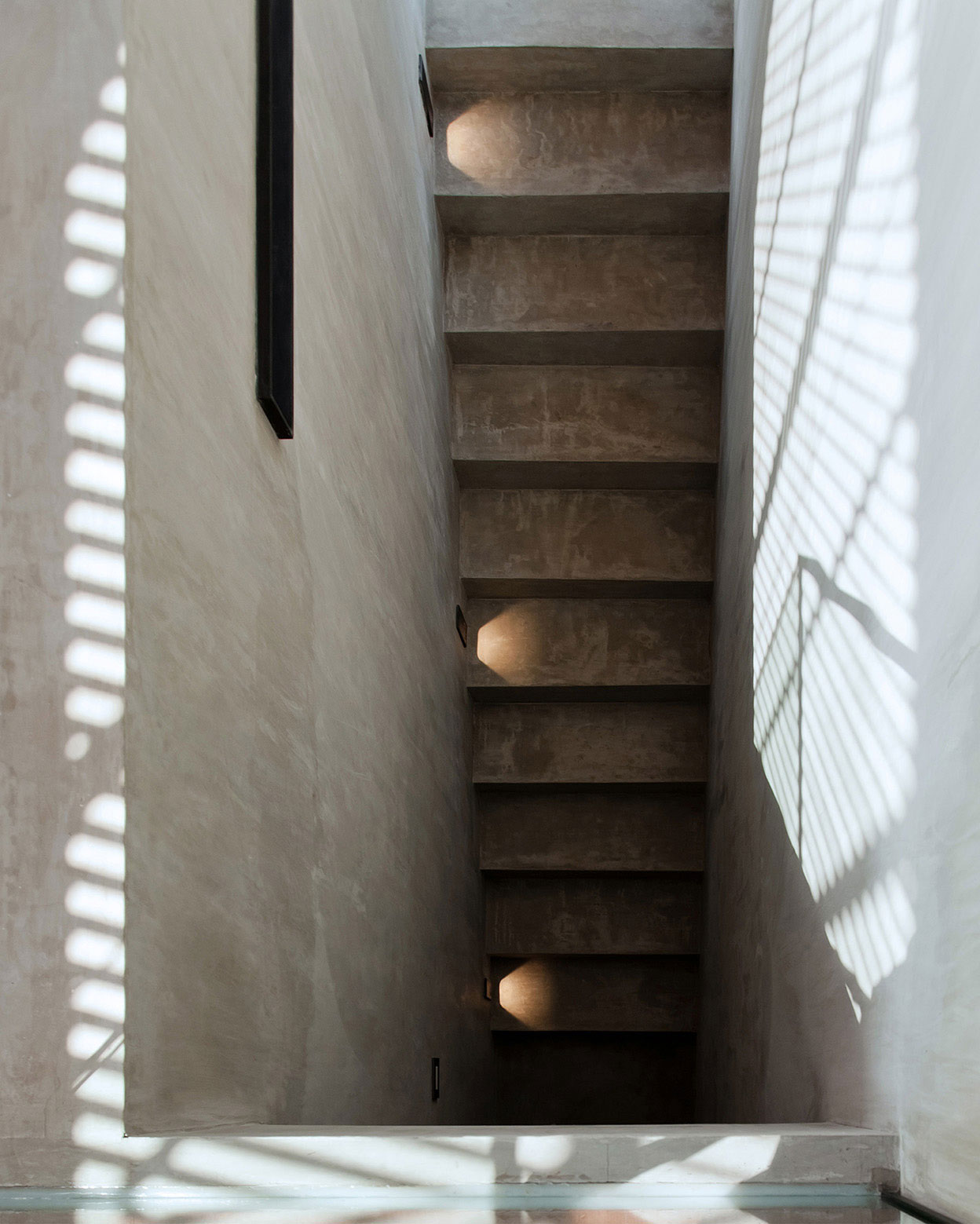 A Stunning Modern House with Gorgeous Inner Courtyards in Pak Chong District by IDIN Architects (17)