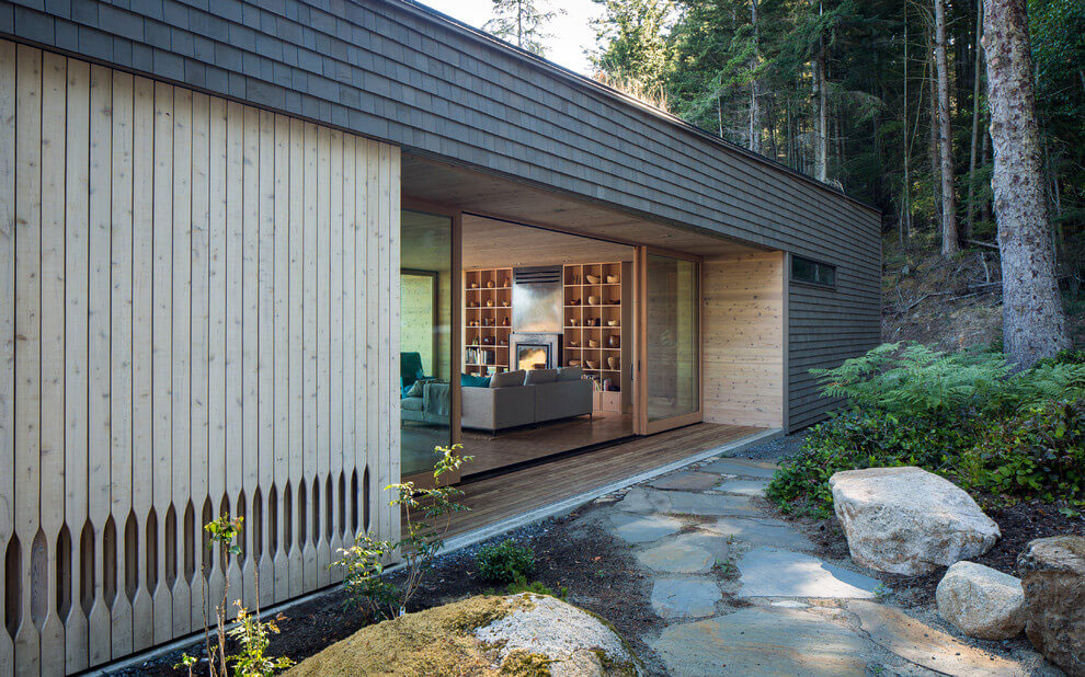 A Stunning Modern Retreat Nestled into the Superb Landscape of Orcas Island by Heliotrope Architects (8)