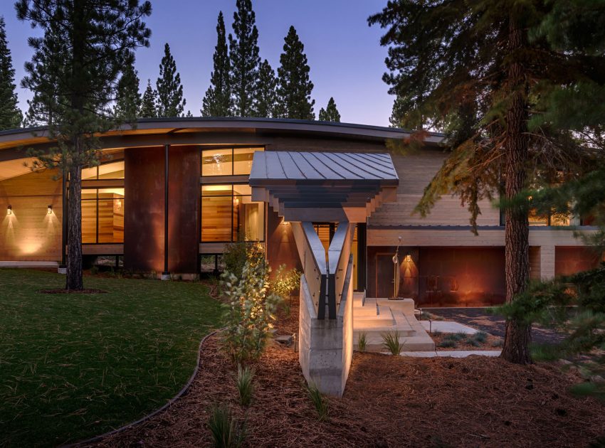A Stunning Mountain Home with Modern Twist in Truckee by Sage Architecture (6)