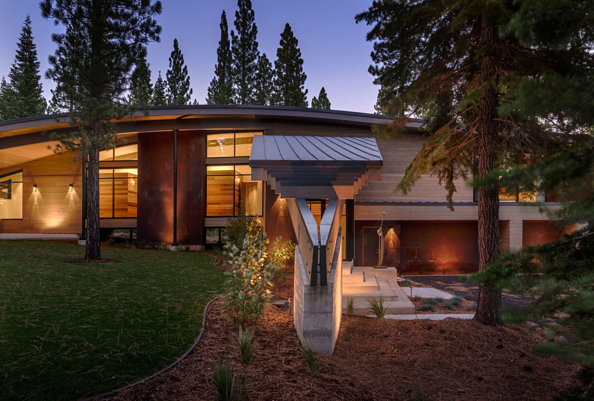 A Stunning Mountain Home with Modern Twist in Truckee by Sage Architecture (6)