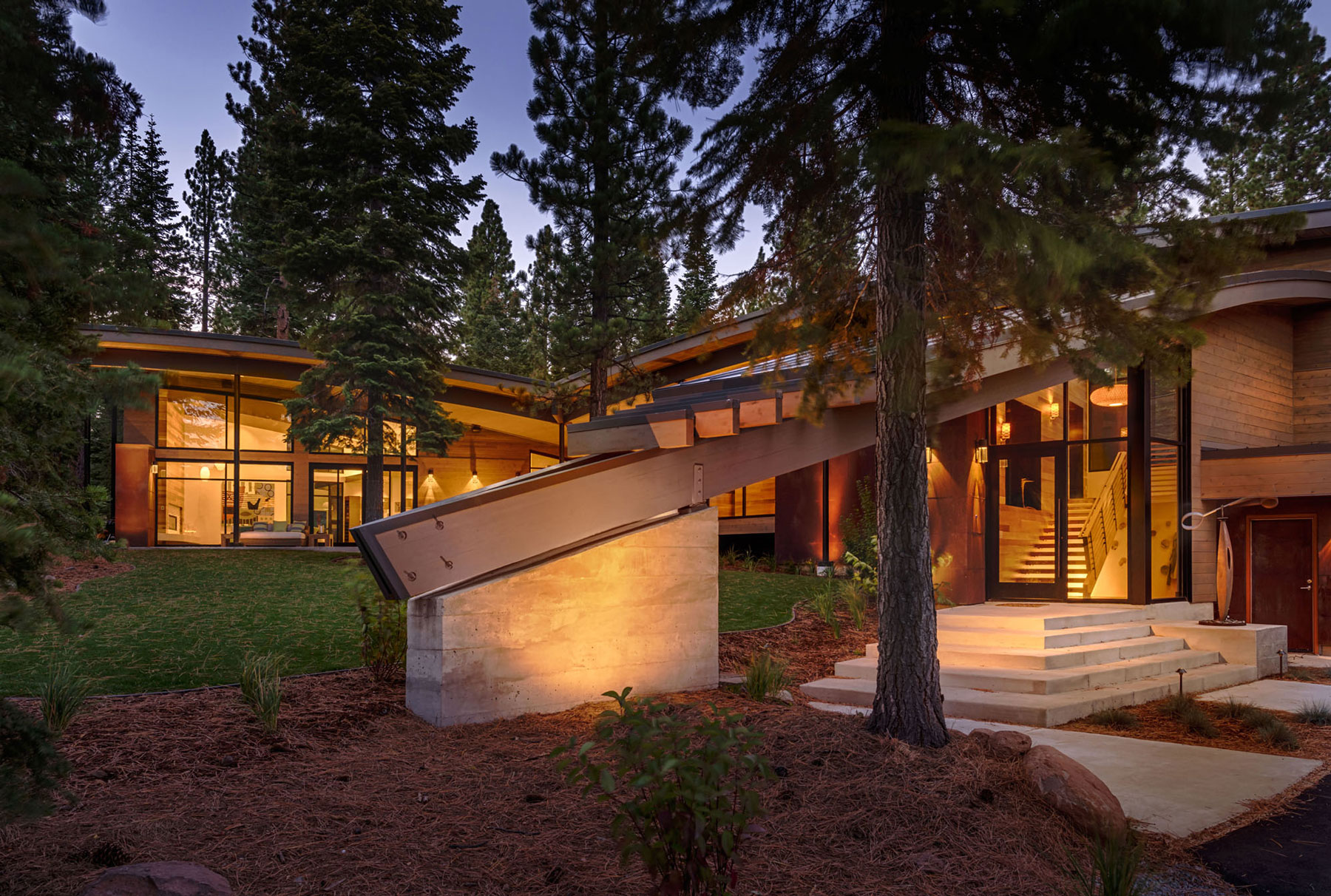 A Stunning Mountain Home with Modern Twist in Truckee by Sage Architecture (7)
