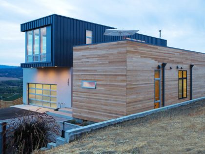 A Stunning and Elegant Contemporary Home Perched on the Hills of Cloverdale by Chris Pardo Design: Elemental Architecture & Method Homes (20)