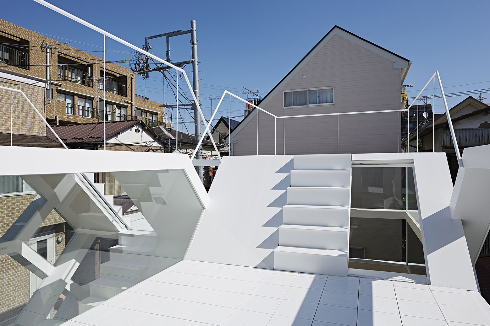 A Stunning and Futuristic House Made From Steel and Glass Elements in Oomiya by Yuusuke Karasawa Architects (4)