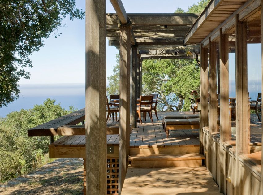 A Stunning and Playful Home with Mid-Century and Earth Tone Accents in Carmel by Studio Schicketanz (3)