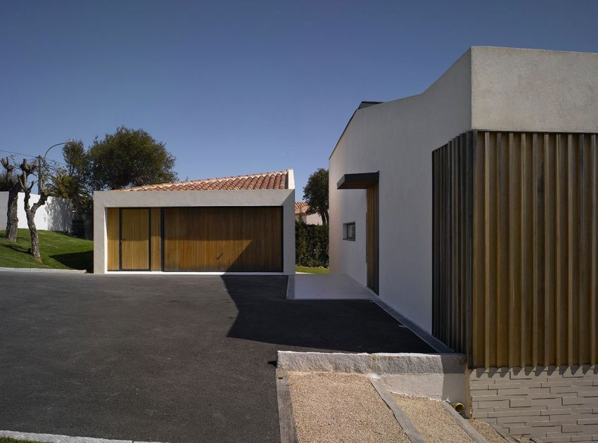 A Stunning and Spacious Home with Simple and Modern Lines in Saint-Tropez, France by JaK Studio (1)