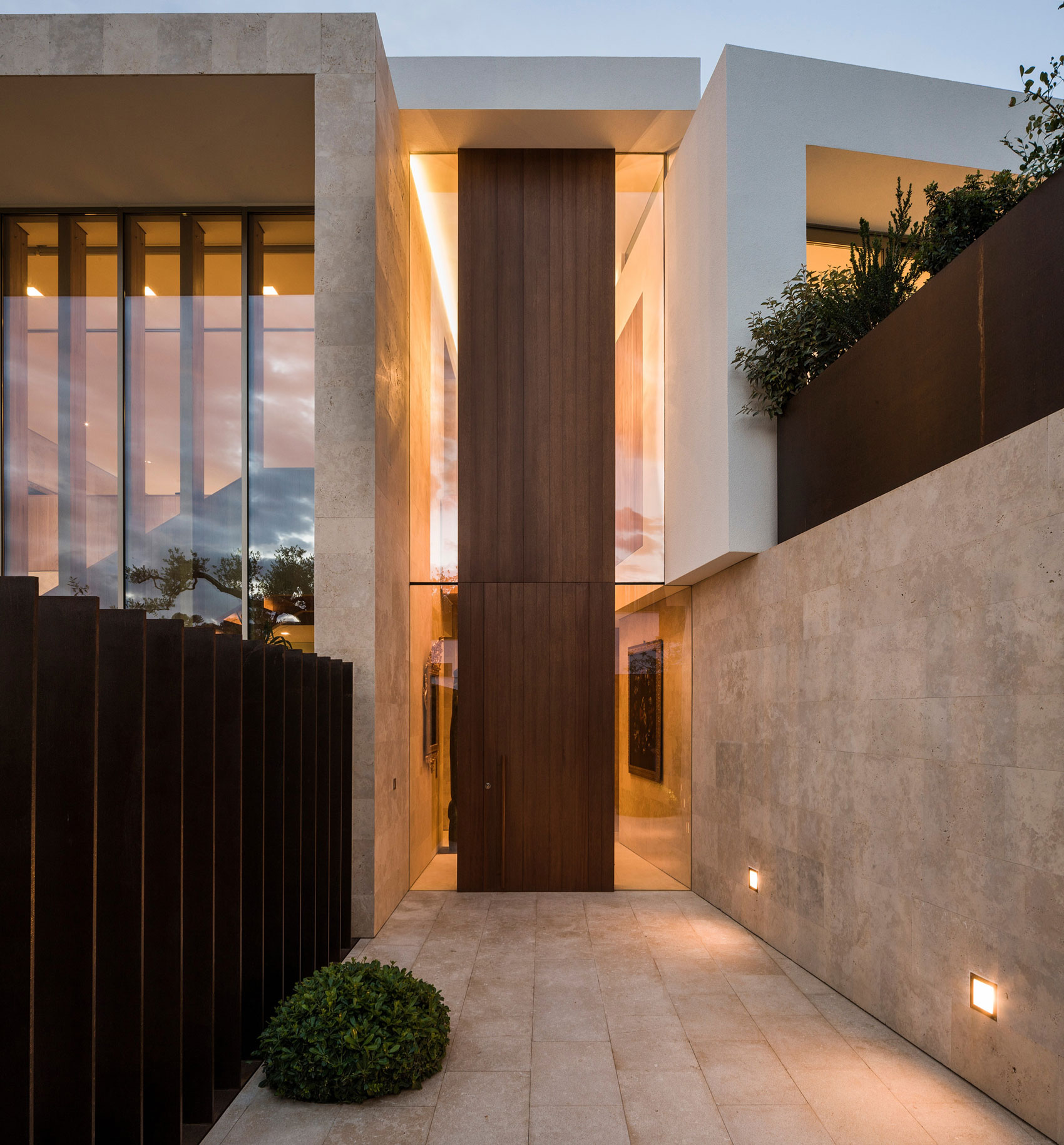 A Stylish Concrete Home with Indoor Swimming Pool and Terrace with Quiet View in Son Vida by Negre Studio & Rambla 9 Arquitectura (3)