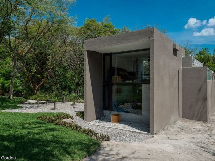 A Stylish Concrete House with Playful and Elegant Interiors in Morelos, Mexico by GBF Taller de Arquitectura (1)