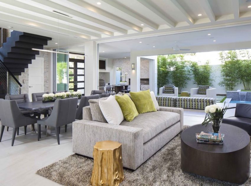 A Stylish Contemporary Family Home with Trendy Interiors in Florida by Legacy Custom Built Homes (1)