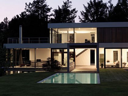 A Stylish Contemporary Home with Exquisite Landscaping in Waldenbuch, Germany by Von Bock Architekten (15)