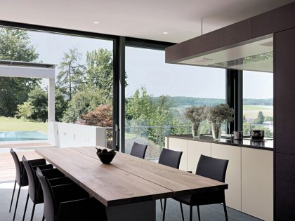 A Stylish Contemporary Home with Exquisite Landscaping in Waldenbuch, Germany by Von Bock Architekten (9)