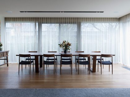 A Stylish Contemporary House with Striking Facade and Simple Interiors in Melbourne by b.e architecture (7)