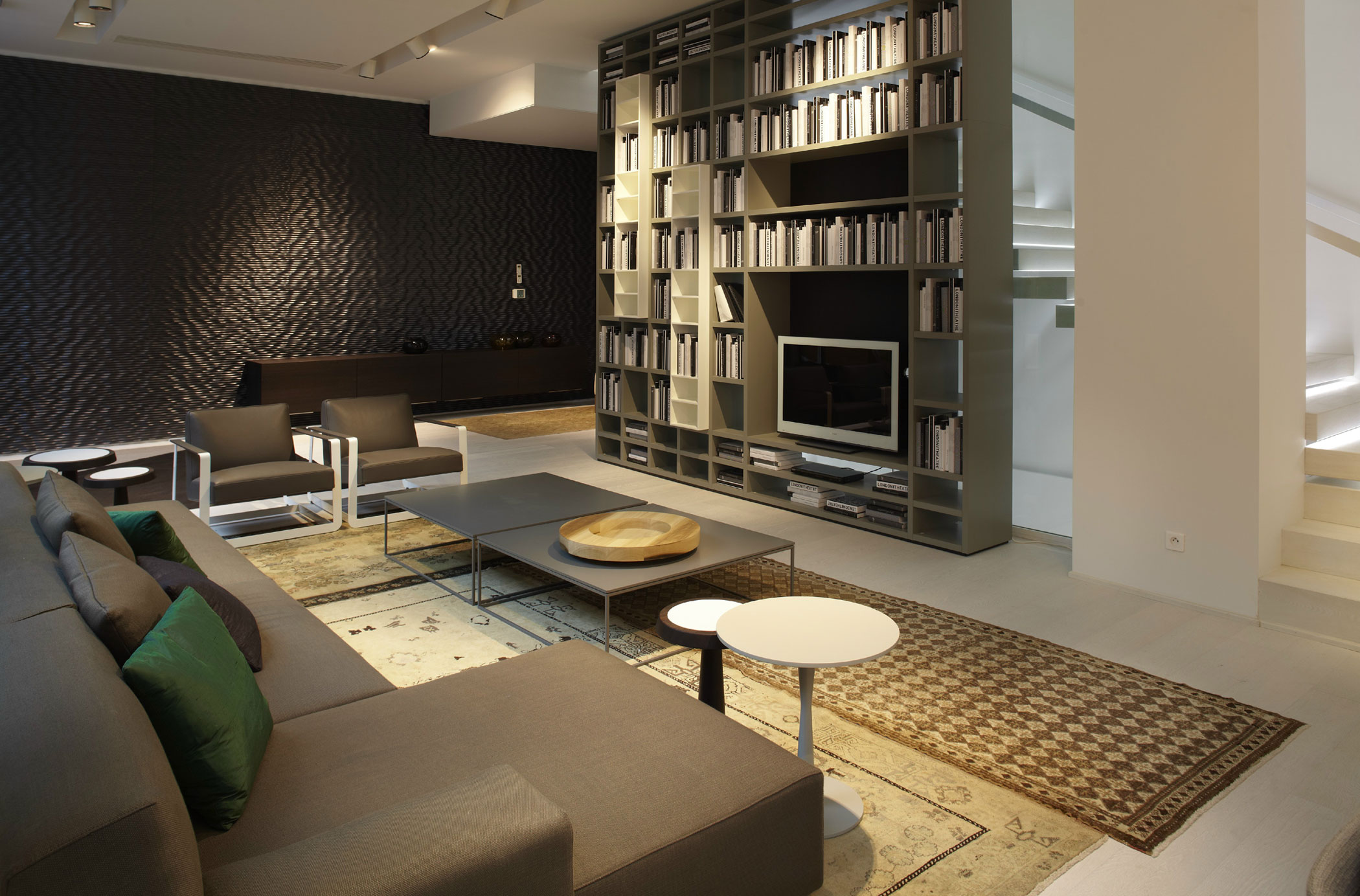 A Stylish Contemporary Loft with an Industrial Vibe in Paris, France by Bestetti Associati Studio (3)