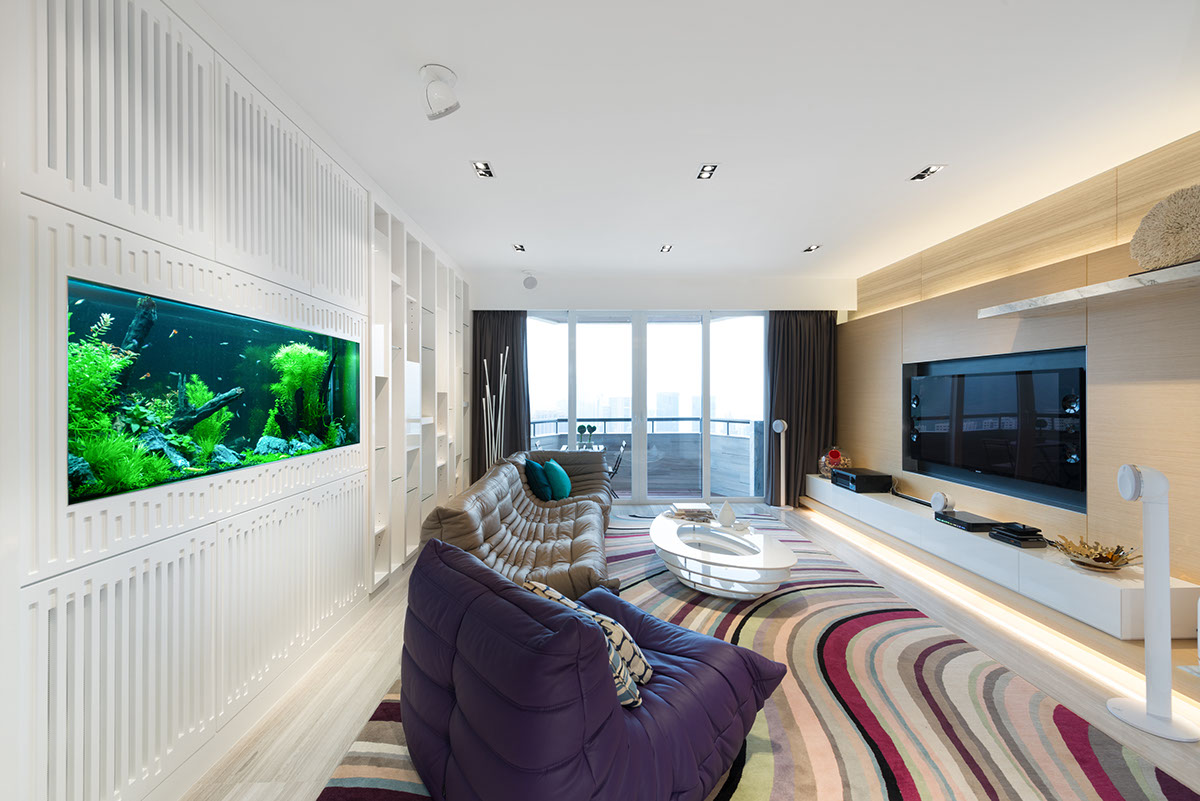 A Stylish Modern Apartment with Feng Shui-Inspired Interiors in Hong Kong by PplusP Designers (1)