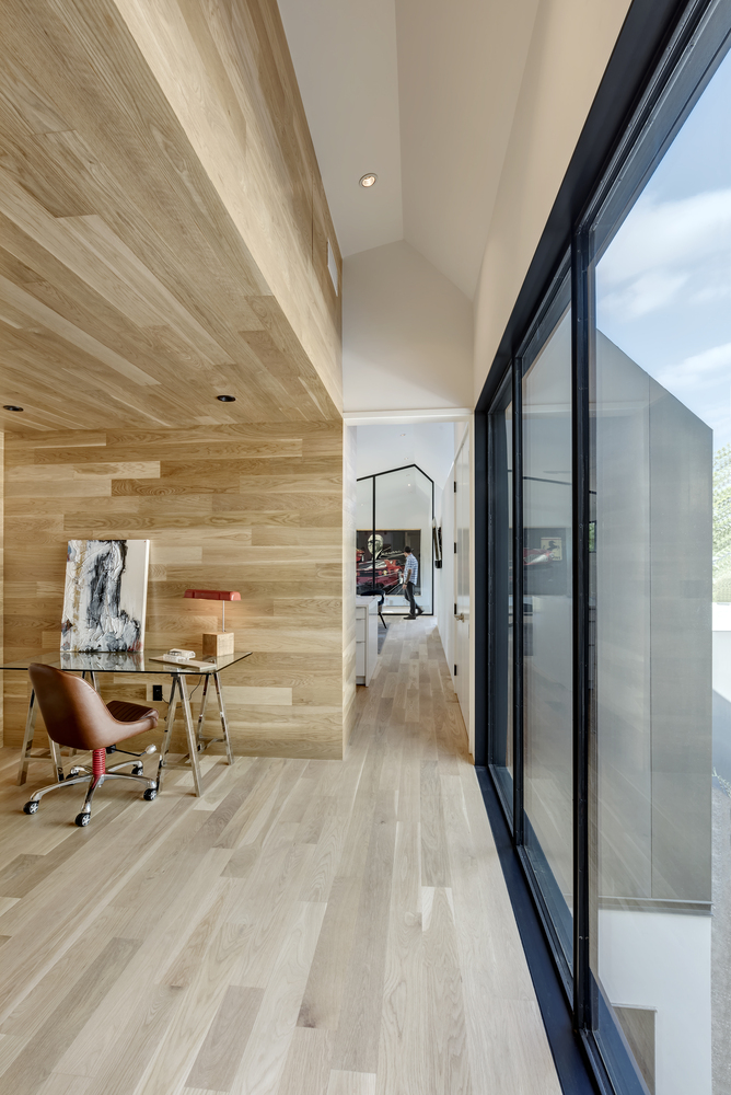 A Stylish Modern Home for a Car Collector in Austin, Texas by Matt Fajkus Architecture (18)