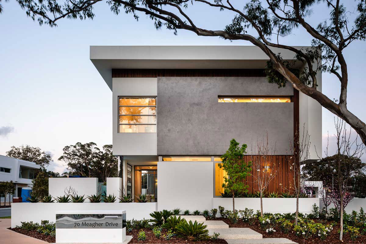 A Stylish Modern Home with Cheerful and Unique Interior Filled with Smart Color in Perth by Granwood by Zorzi (1)