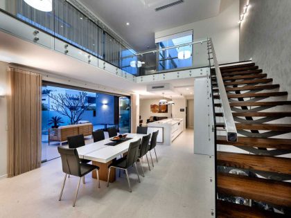 A Stylish Modern Home with Cheerful and Unique Interior Filled with Smart Color in Perth by Granwood by Zorzi (11)