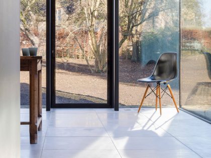 A Stylish Modern Home with Stone Walls and Glass Facade in Oxford, England by Jonathan Tuckey Design (6)