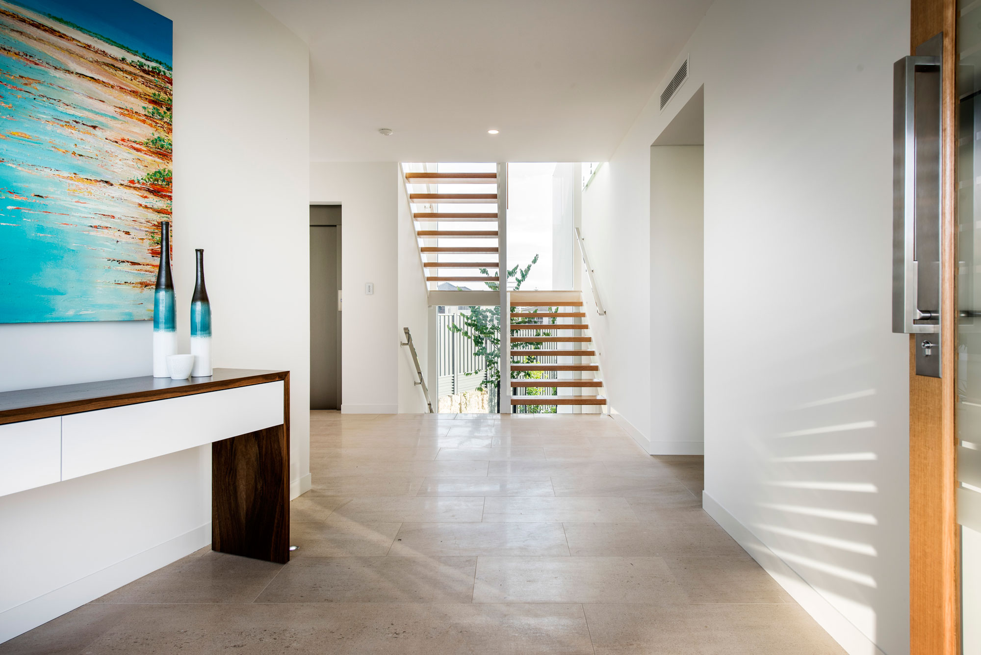 A Stylish Modern Home with Strong Clean Lines and Minimalist Aesthetic in Perth, Australia by Cambuild & Banham Architects (11)