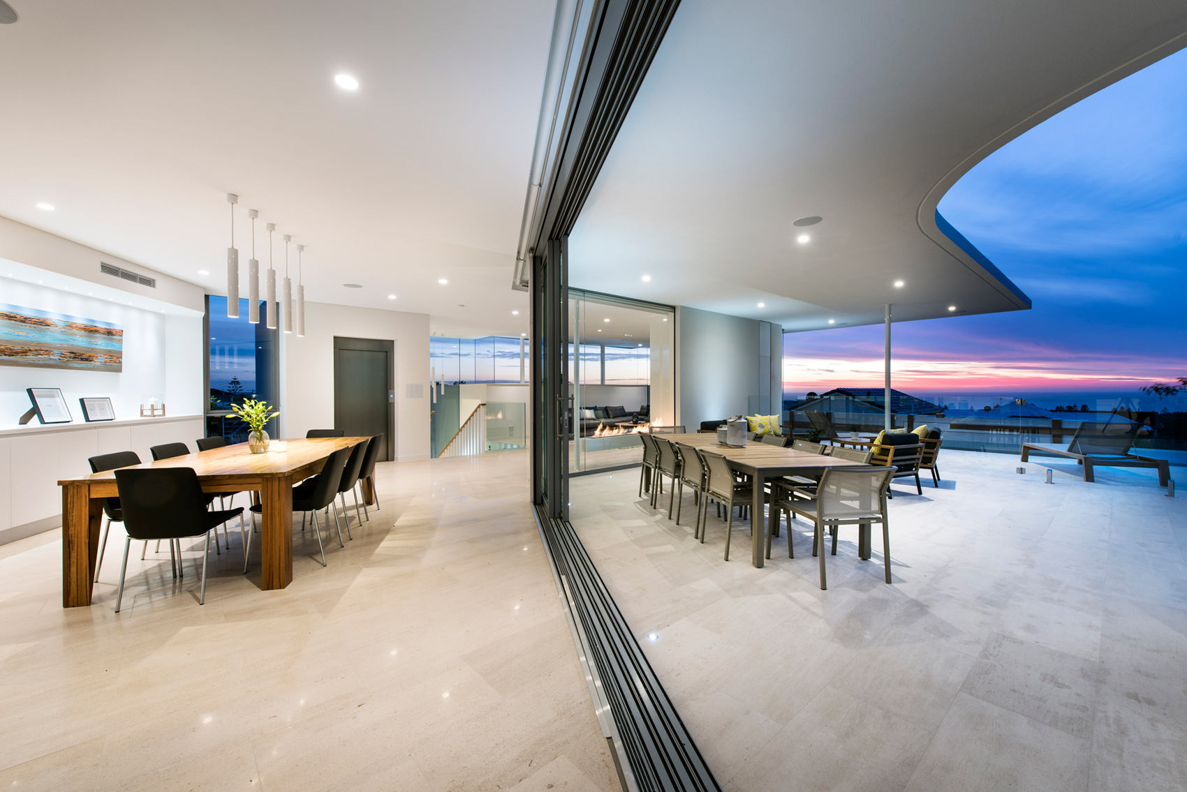 A Stylish Modern Home with Strong Clean Lines and Minimalist Aesthetic in Perth, Australia by Cambuild & Banham Architects (14)