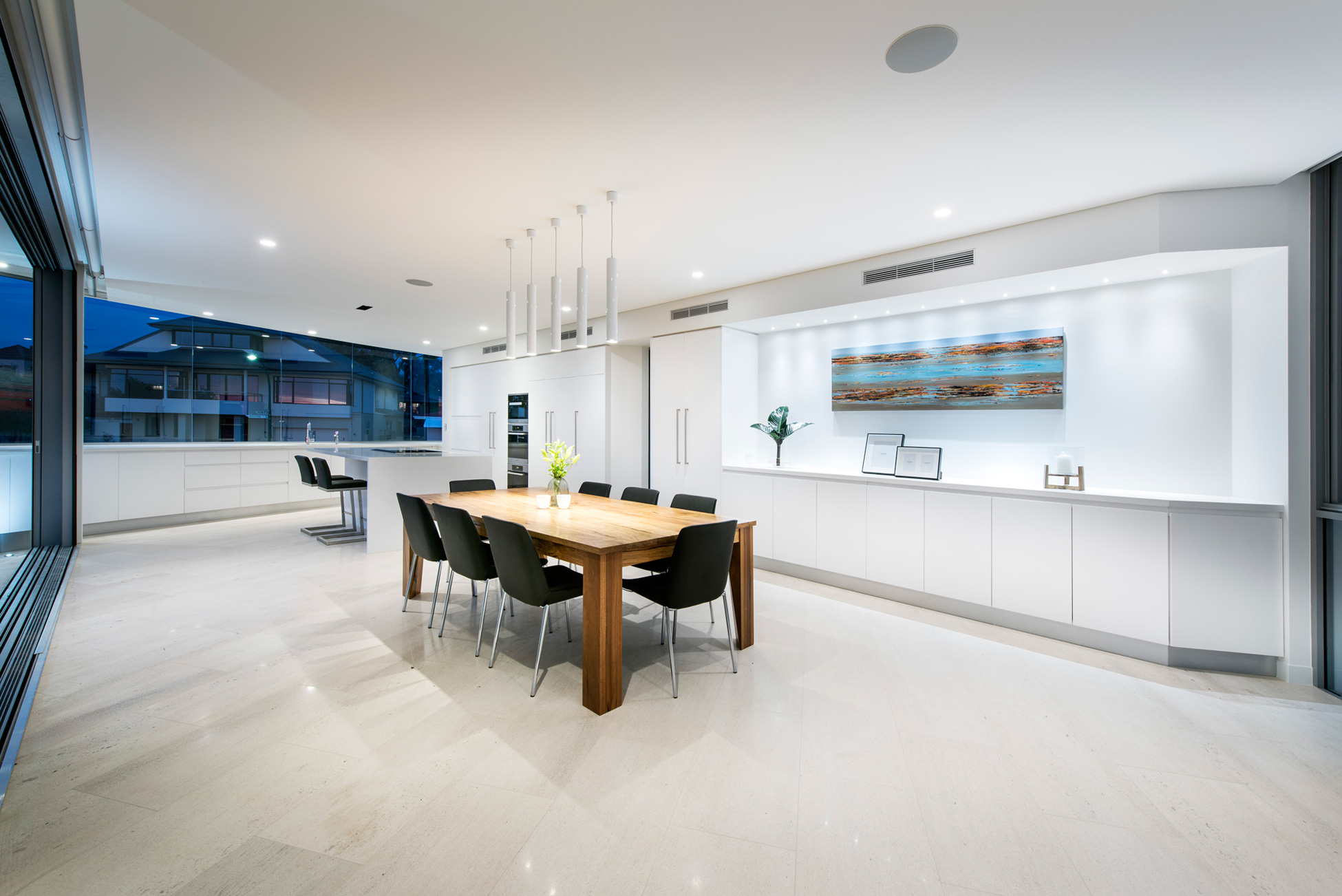 A Stylish Modern Home with Strong Clean Lines and Minimalist Aesthetic in Perth, Australia by Cambuild & Banham Architects (18)
