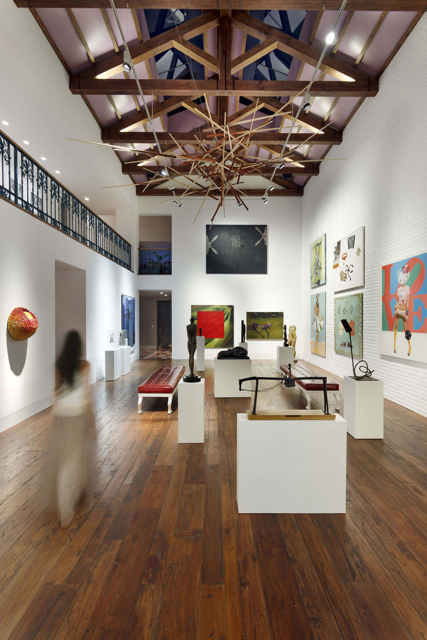 A Stylish Modern House Surrounded by Forests and Tall Trees in Guatemala City by Solis Colomer Arquitectos (13)