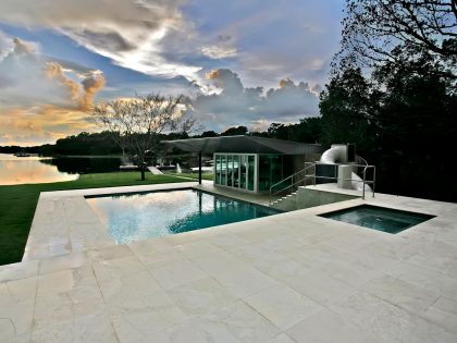 A Stylish Modern Lakefront Home with Striking Facade in Tampa by Alfonso Architects (13)