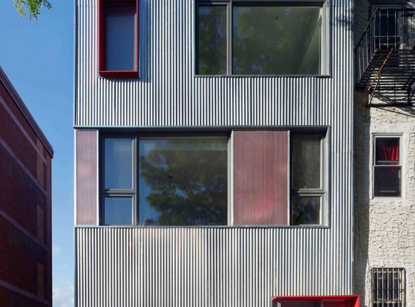 A Stylish Modern Light-Filled Home with Smart Red Accents in Brooklyn by Etelamaki Architecture (2)