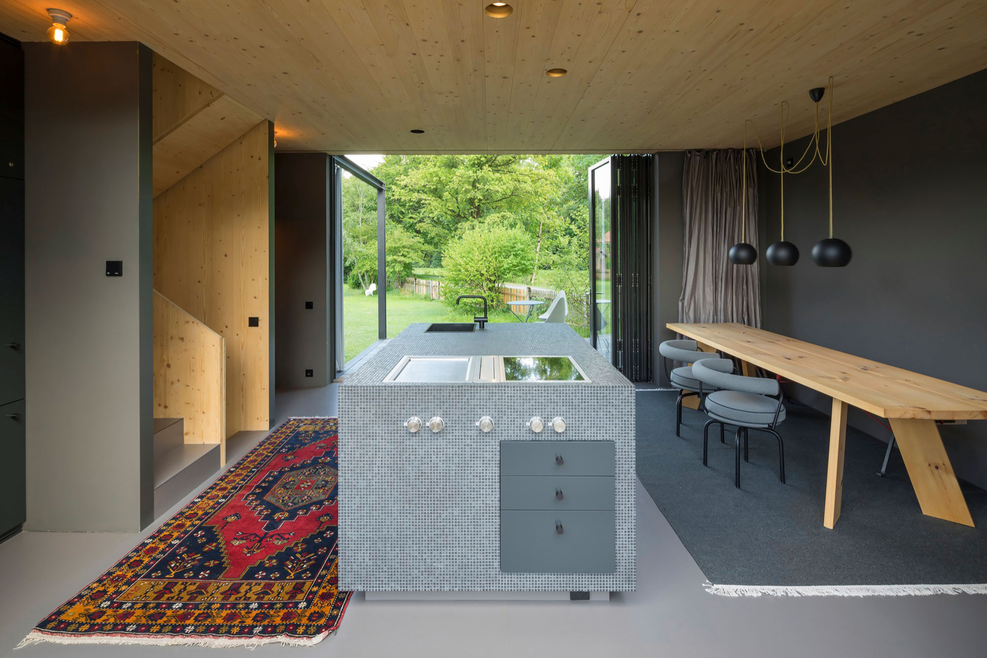A Stylish Modern Wooden House with Cantilevered Terrace in Auerbach, Germany by Arnhard & Eck (12)