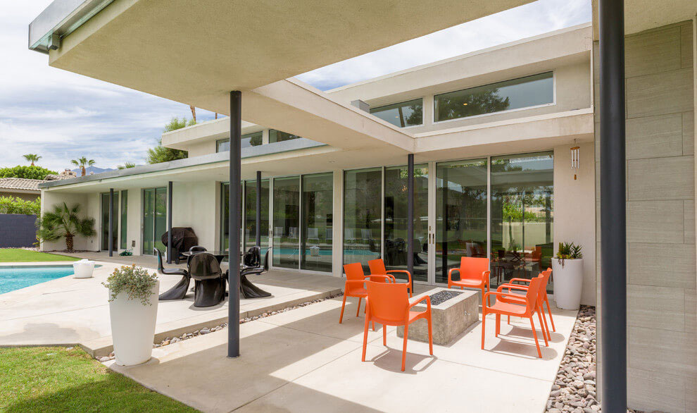 A Stylish and Beautiful Mid-Century Home with Industrial Vibe in Palm Springs by OJMR-Architects (3)