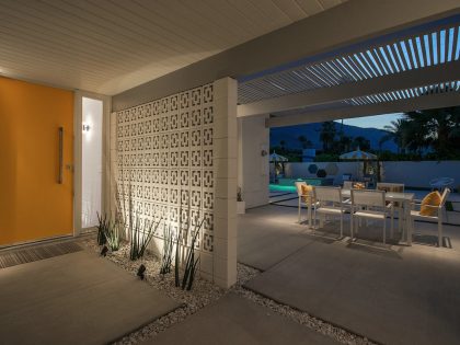 A Stylish and Bright Modern Home Full of Luxurious Details in Palm Springs by H3K Design (38)