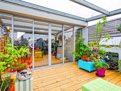 A Stylish and Colorful Apartment with Roof Terrace in Rotterdam, The Netherlands by HUNK design (1)