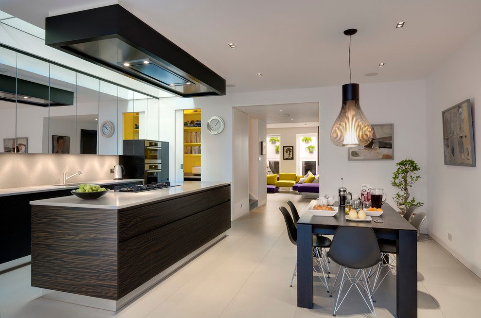 A Stylish and Colorful Home Blends Contemporary with Rustic Style in Chelsea by City Interiors (7)