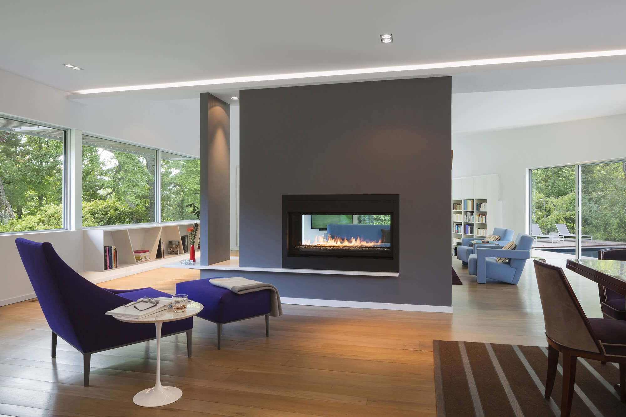 A Stylish and Colorful Modern Home with Light Interiors in Westchester by Fougeron Architecture (10)