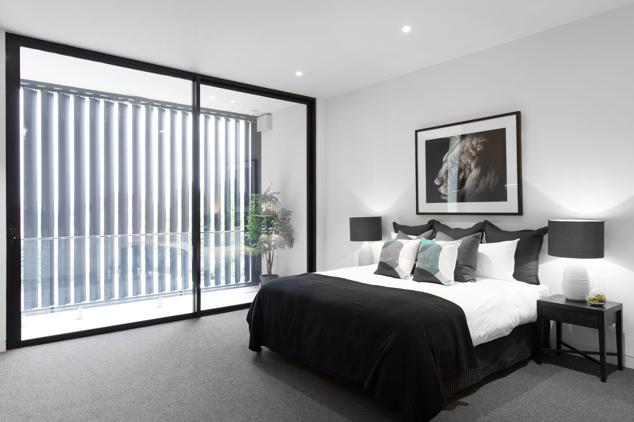 A Stylish and Dramatic Contemporary Home in Camberwell, Australia by Canny (15)