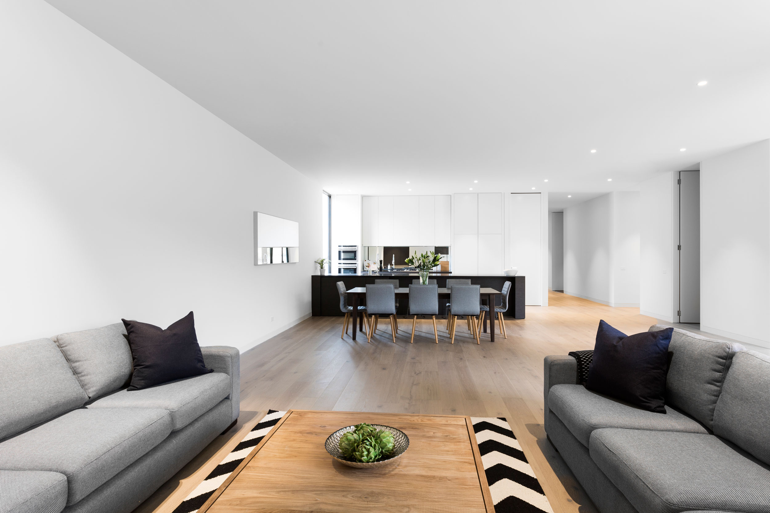 A Stylish and Dramatic Contemporary Home in Camberwell, Australia by Canny (9)