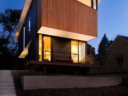 A Stylish and Dramatic Contemporary Home with Natural Light in North Carolina by Raleigh Architecture Company (15)