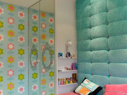 A Stylish and Futuristic Modern Apartment with Multicolor Interiors in Gdynia, Poland by MSWW (15)