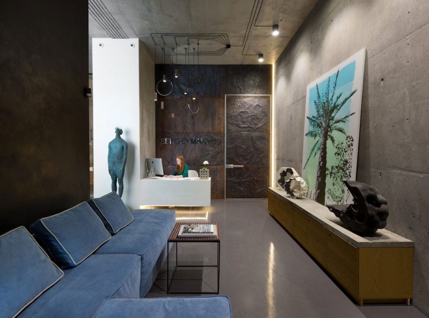 A Stylish and Laconic Concrete Interiors for Contemporary Office and Showroom in Kiev, Ukraine by Sergey Makhno (1)