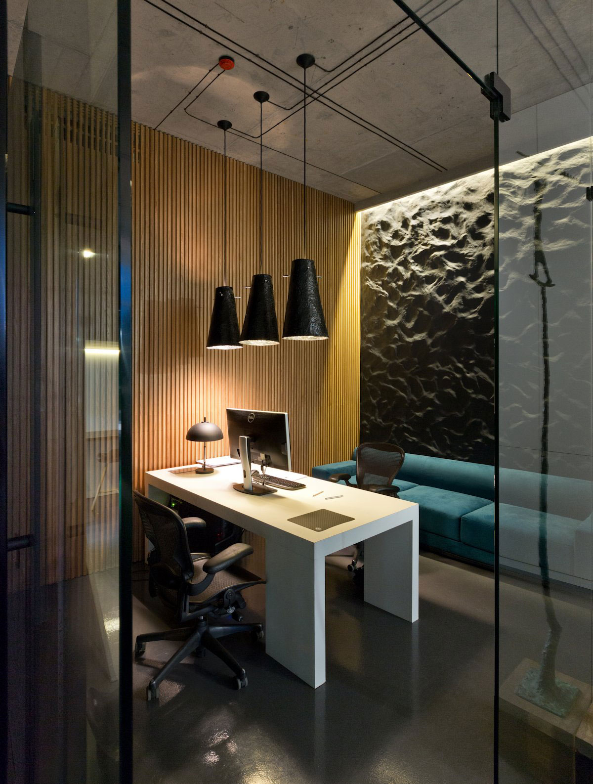 A Stylish and Laconic Concrete Interiors for Contemporary Office and Showroom in Kiev, Ukraine by Sergey Makhno (10)