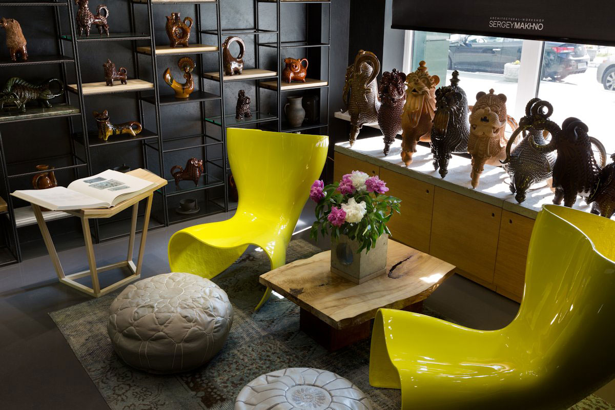 A Stylish and Laconic Concrete Interiors for Contemporary Office and Showroom in Kiev, Ukraine by Sergey Makhno (24)