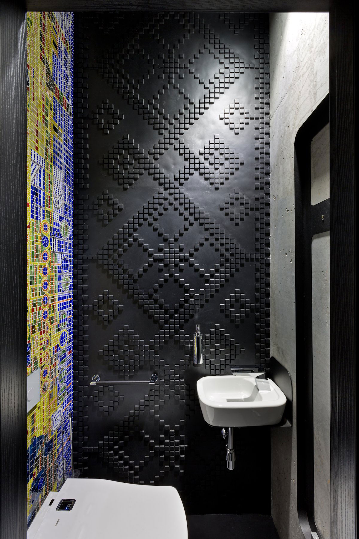 A Stylish and Laconic Concrete Interiors for Contemporary Office and Showroom in Kiev, Ukraine by Sergey Makhno (32)