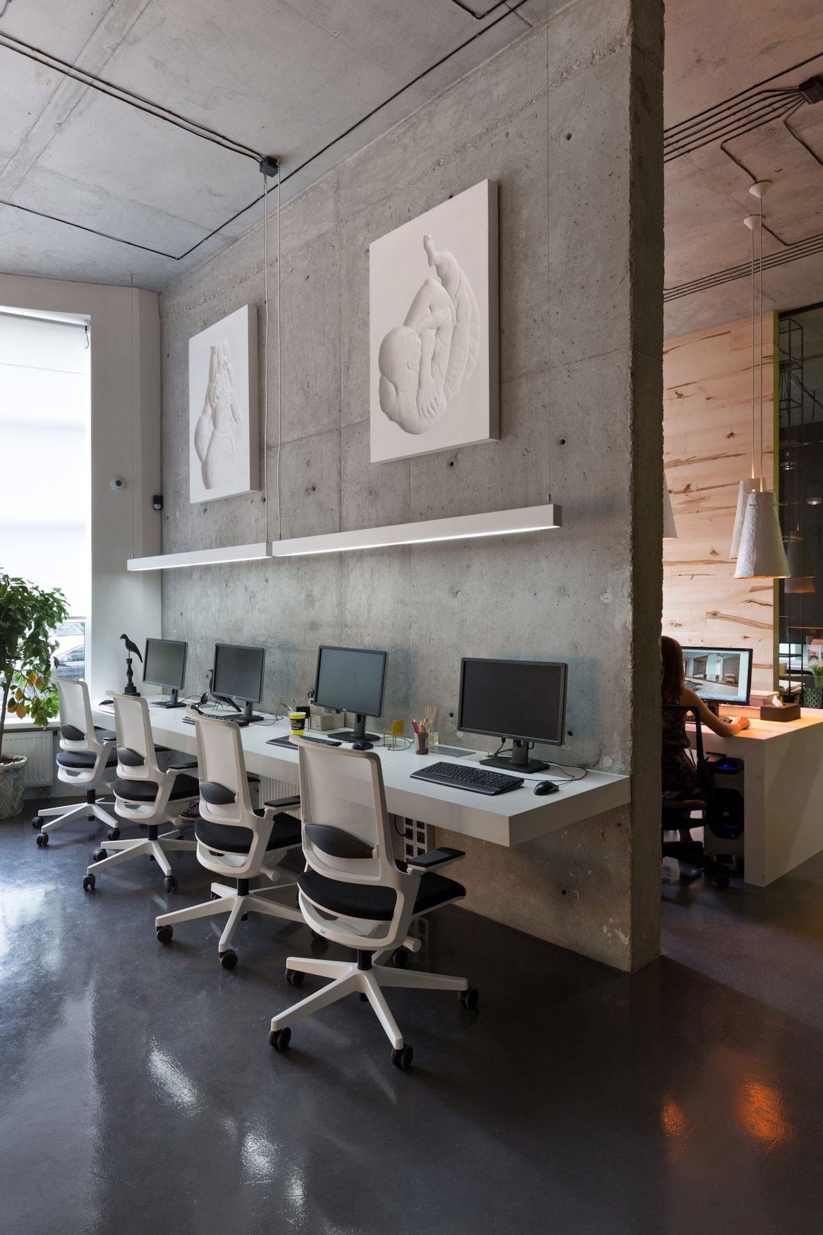 A Stylish and Laconic Concrete Interiors for Contemporary Office and Showroom in Kiev, Ukraine by Sergey Makhno (5)