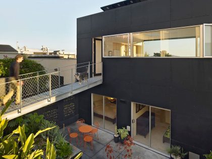 A Stylish and Playful Modern Penthouse in San Francisco by Mork Ulnes Architects (4)