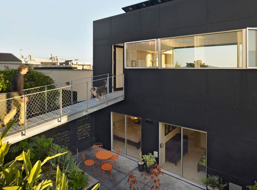 A Stylish and Playful Modern Penthouse in San Francisco by Mork Ulnes Architects (4)